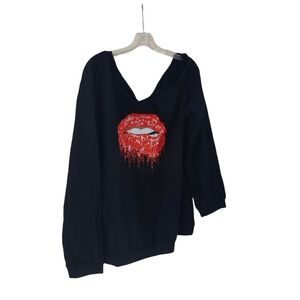 Black Off Shoulder Long Sleeve Top with Red Lips Graphic